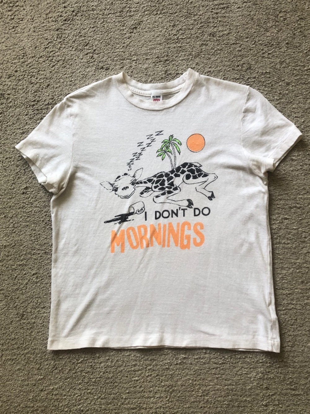 RE / DONE - HANES Graphics T-shirt.NWOT.